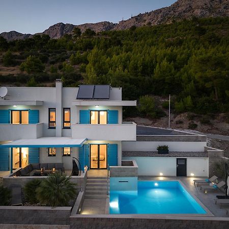 Villa Allegra With 32Msq Heated Pool, 300M Far From Sandy Beaches, Open Sea View オミシュ エクステリア 写真